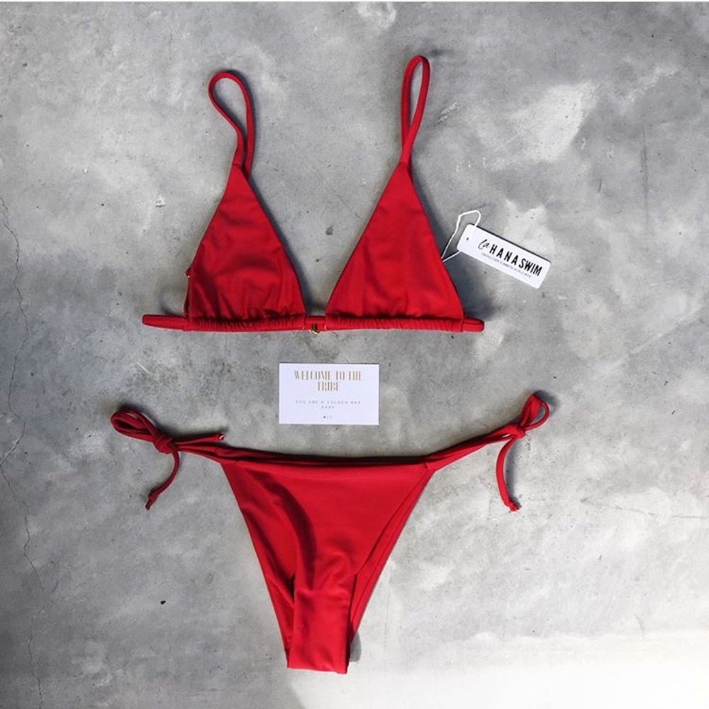 NWOT Lahana Amara Bikini Top